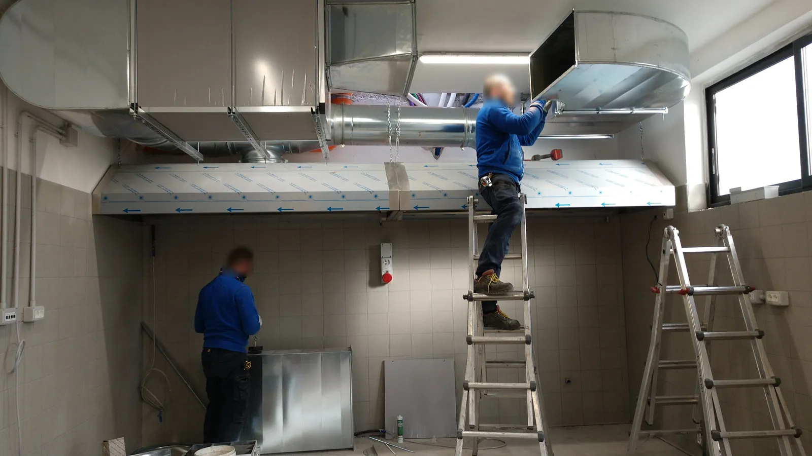 - impianto-aspirazione-installazione-2.webp