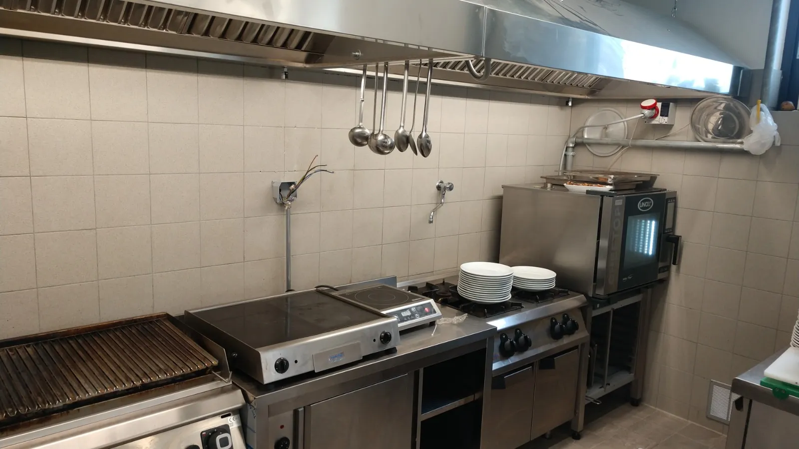 Fortezza 59 - linea-cottura-aspirazione-e-forno.webp