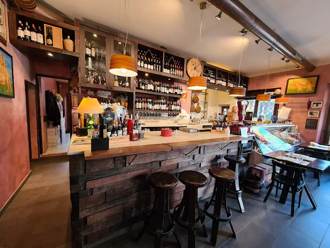 Osteria del Maialetto - bancone.webp