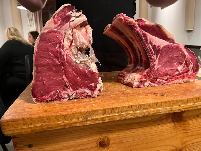 Osteria del Maialetto - bistecche.webp