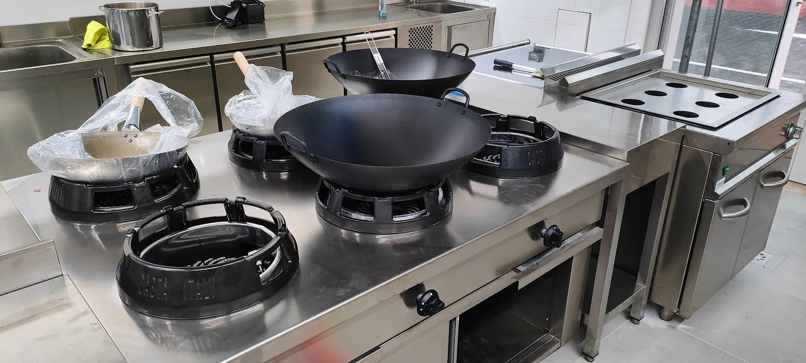 Yuki Sushi - wok.webp